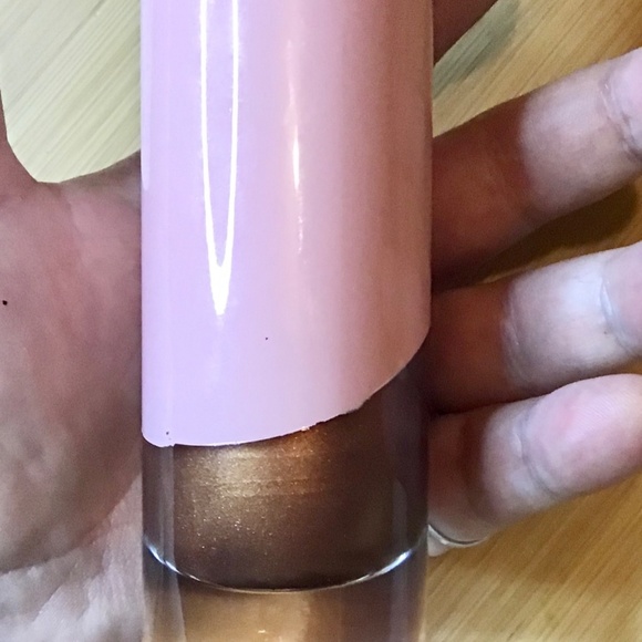 Nabla body glow body highlighter new - Picture 5 of 6